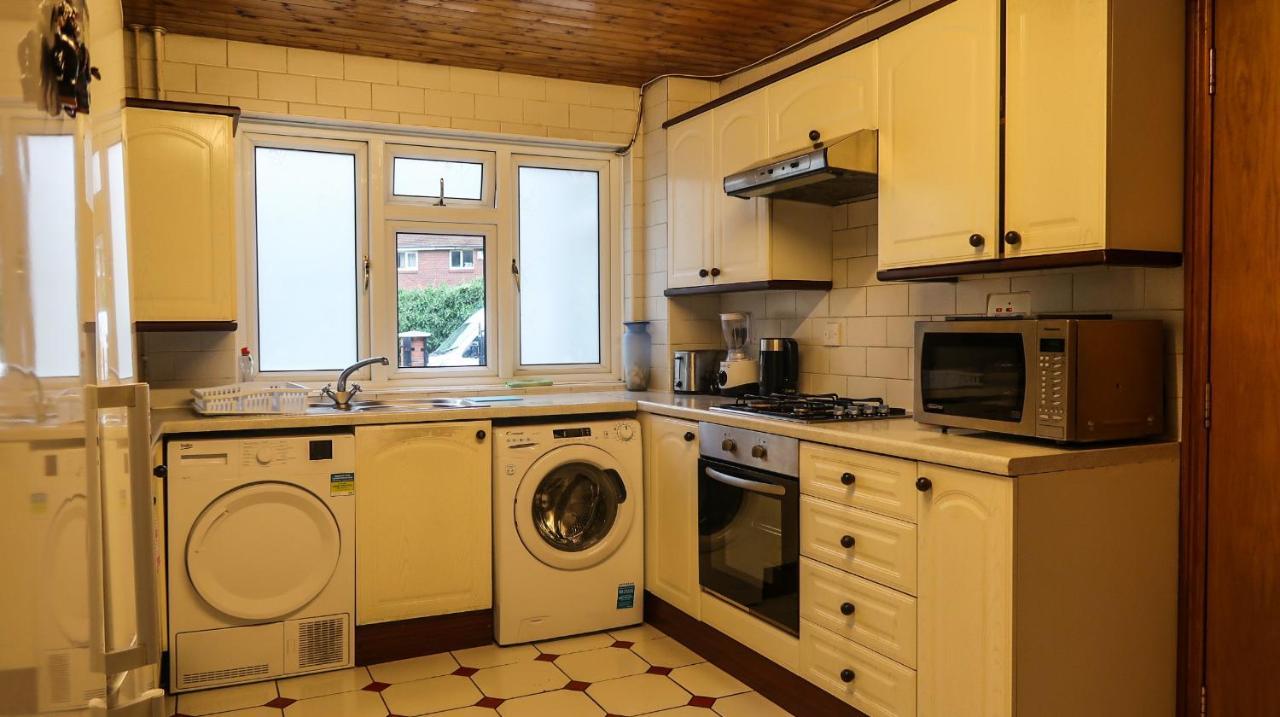 Cozy Double Room - Only Room ロンドン エクステリア 写真